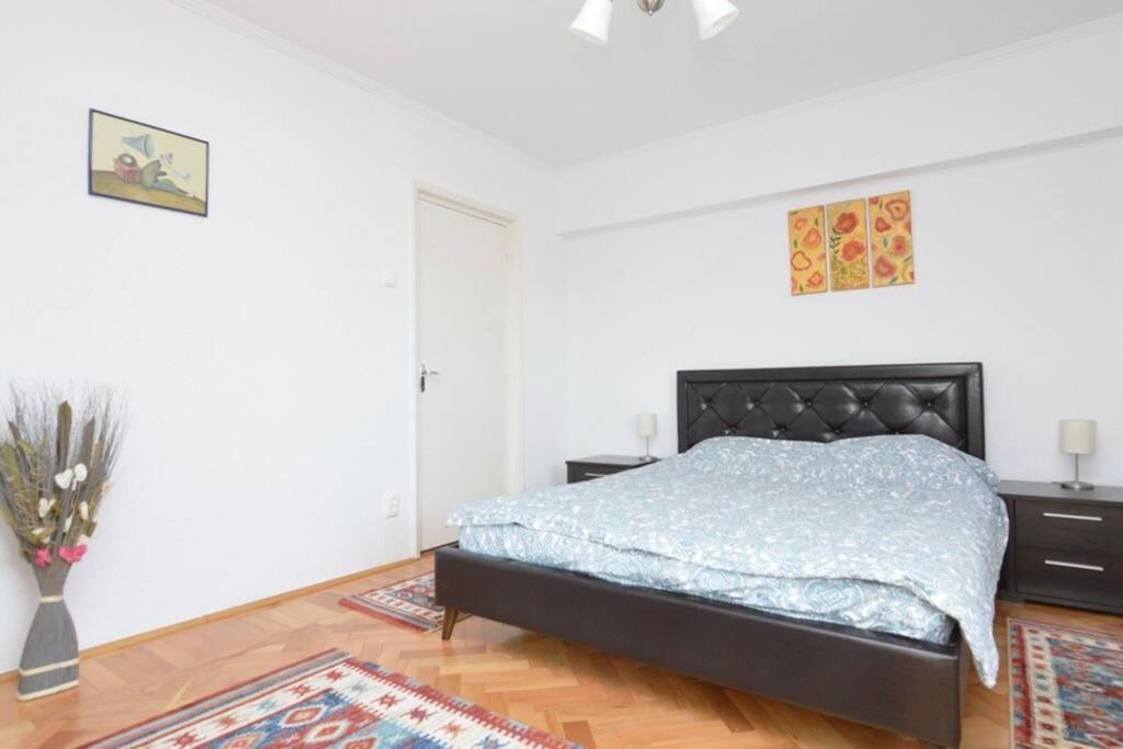 Apartament Apartament Ultracentral Piata Unirii Bukareszt Zewnętrze zdjęcie